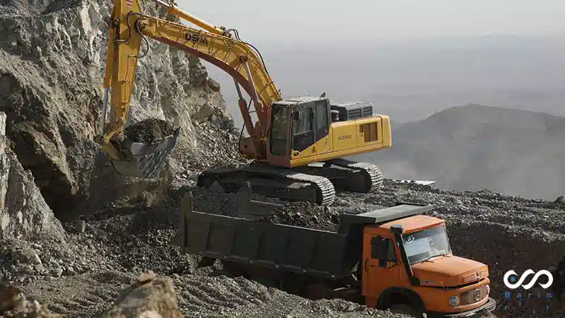 بهره برداری معدن سنگ آهن هماتیت و مگنتیت خرمدشت